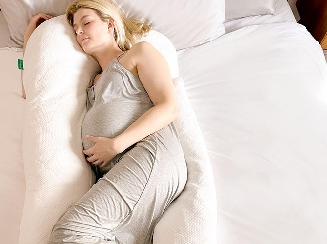 How To Use A Pregnancy Pillow To Get Better Sleep - Newton Baby