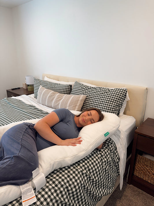 Best Pregnancy Pillow: Types, Positions, and Buying Guide