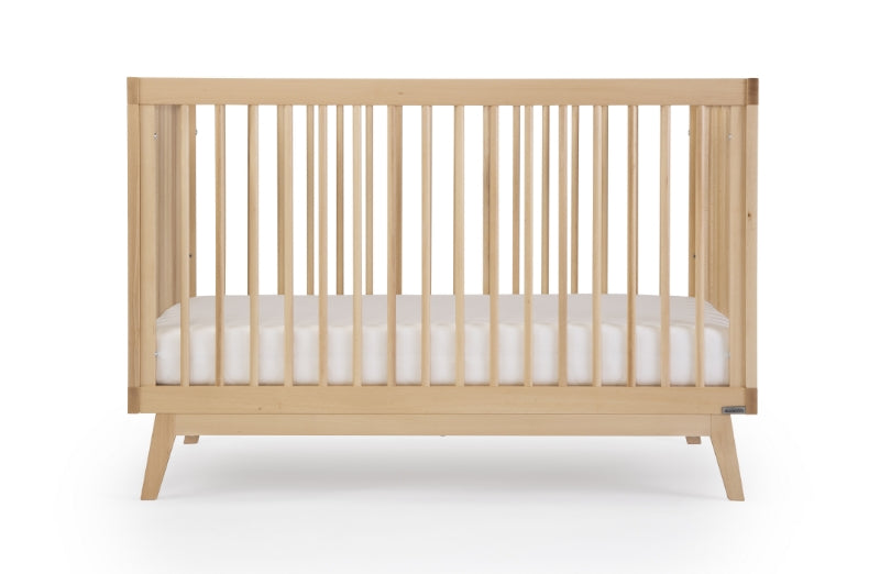 dadada natural crib, product image with white background, front facing image 500-8220-NAT